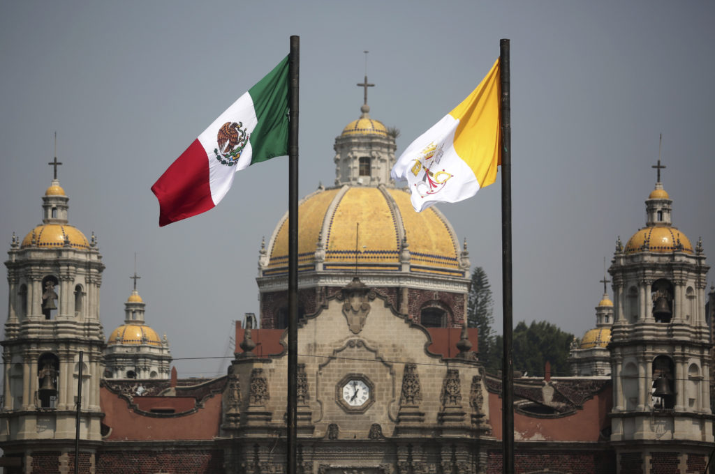 bandera del vaticano