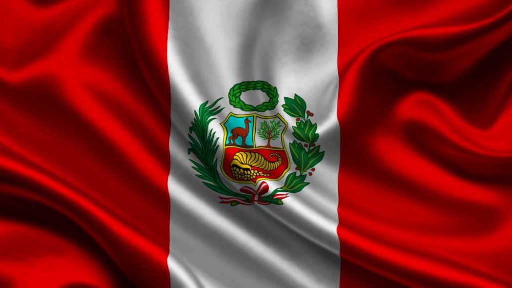 la bandera del peru